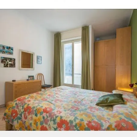 Il Bacio Sul Lago Apartment